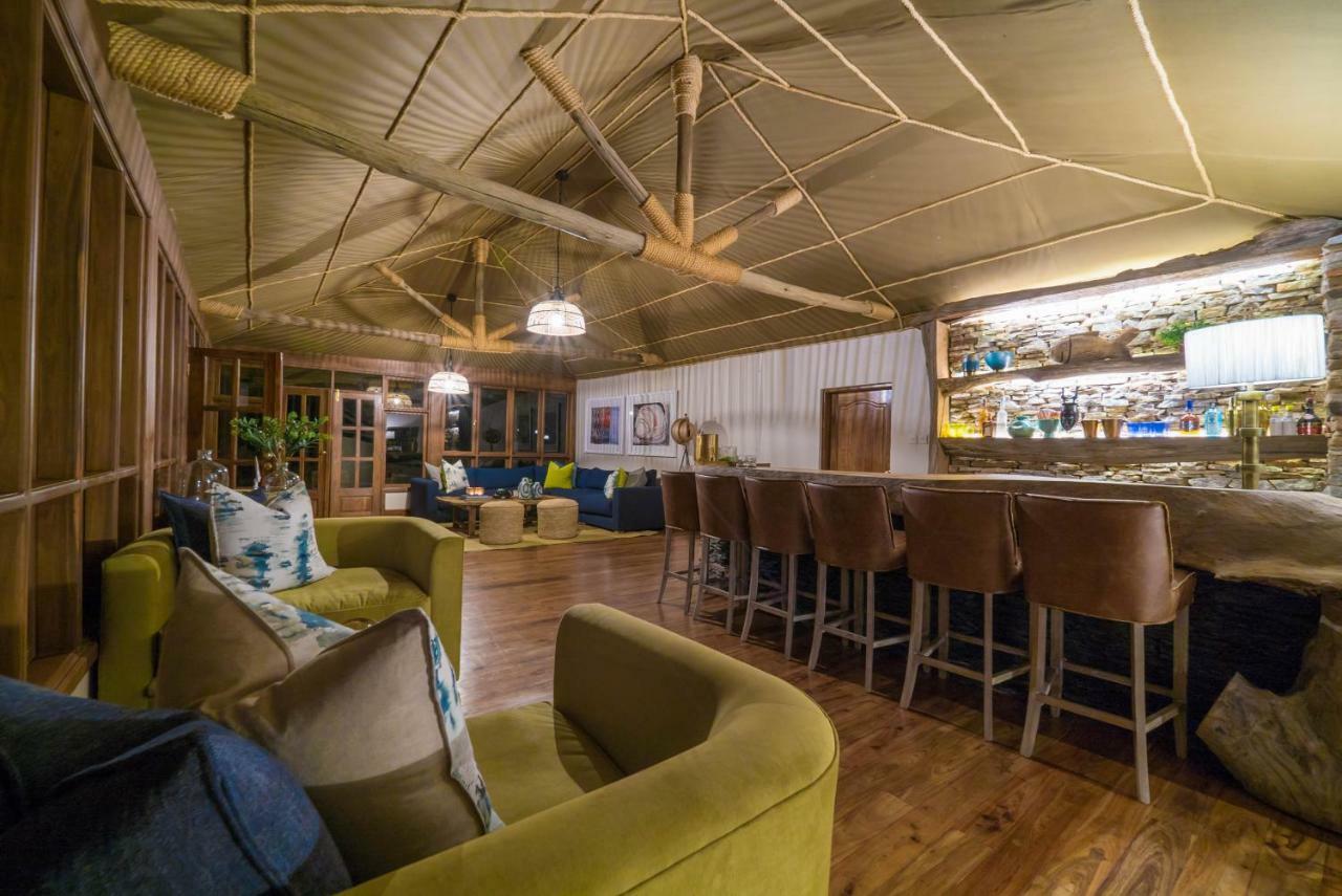 Taasa Lodge Серенгеті Екстер'єр фото
